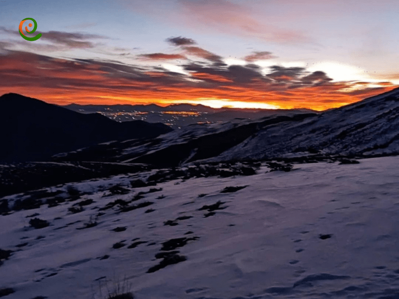 آب و هوای قله سنبران و همچنین صعود به قله سنبران با دکوول